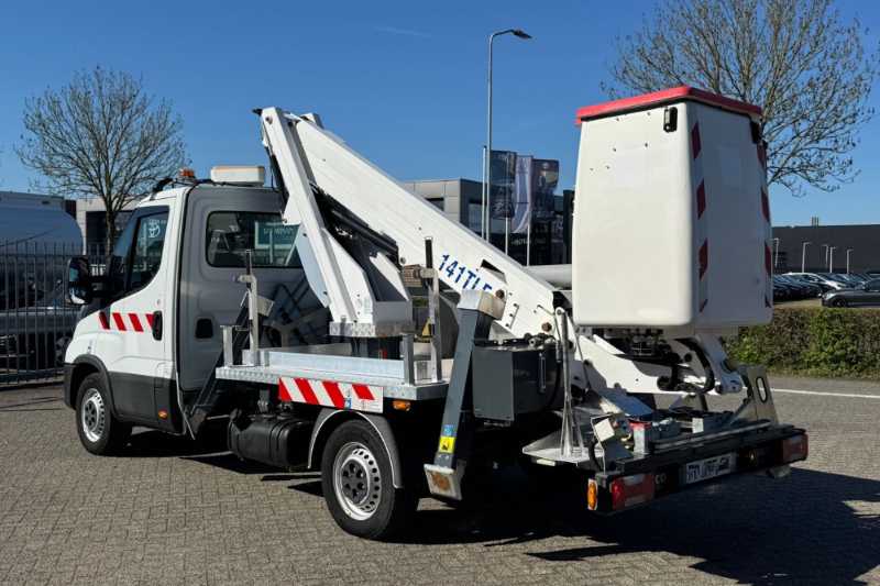 OmecoHub - Immagine IVECO 35.140